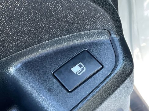 Used 2017 Honda Pilot LX image 28