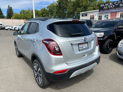 Used 2020 Buick Encore Essence AWD/4WD image 8