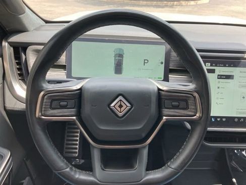 Used 2022 Rivian R1T Adventure AWD/4WD image 12