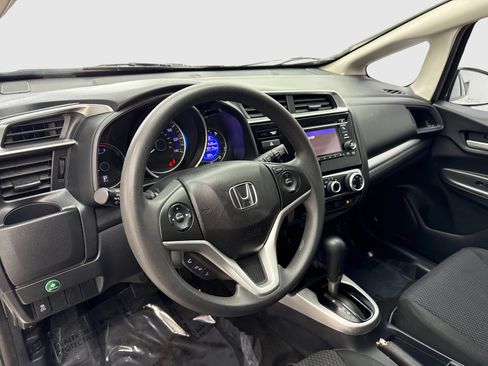 Used 2019 Honda Fit LX image 18