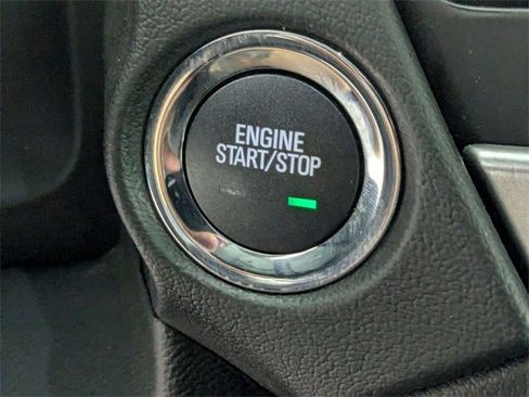 Used 2020 Chevrolet Suburban Premier image 23