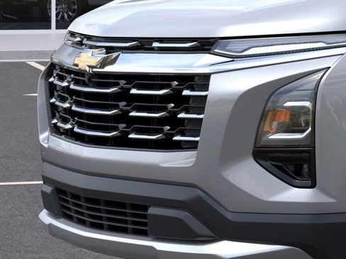 New 2026 Chevrolet Equinox LT w/ Convenience Package II AWD/4WD image 13