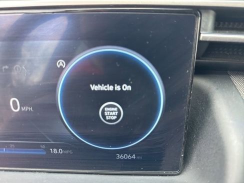 Used 2023 Hyundai Tucson Limited w/ Cargo Package image 10