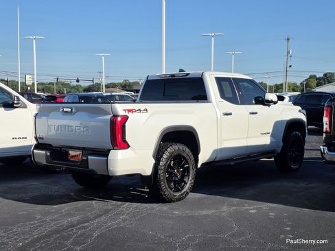 Used 2022 Toyota Tundra Limited w/ TRD Off-Road Package AWD/4WD image 9
