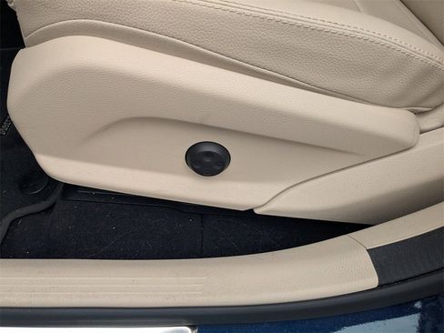 Used 2022 Mercedes-Benz GLC 300 image 25