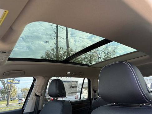 New 2026 Volkswagen Atlas SE image 18