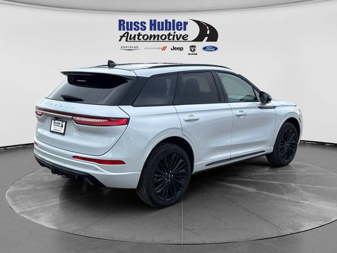 Used 2025 Lincoln Corsair Reserve w/ Equipment Group 202A AWD/4WD image 7