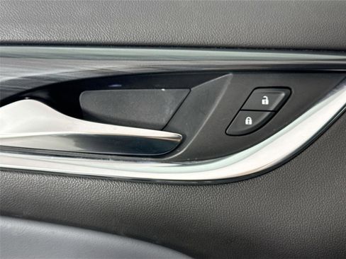Used 2024 Buick Enclave Essence FWD image 26