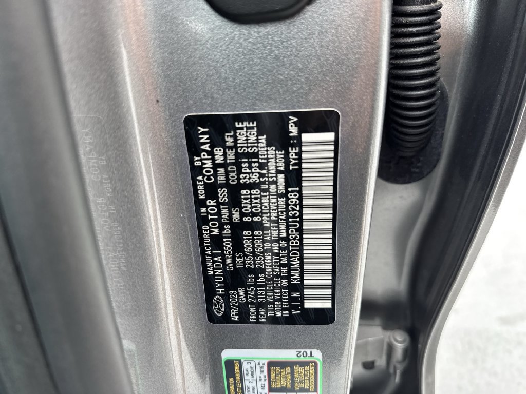 Used 2023 Genesis GV70 2.5T AWD/4WD image 61