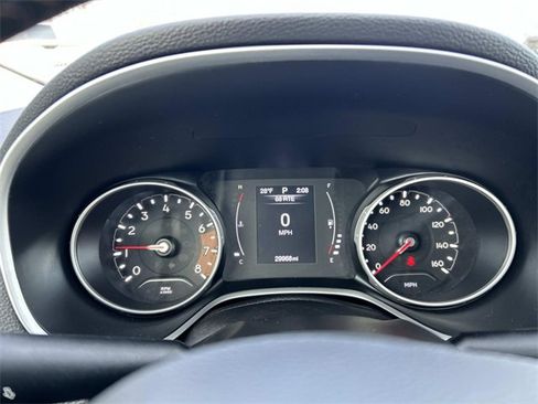 Used 2019 Jeep Compass Latitude image 26