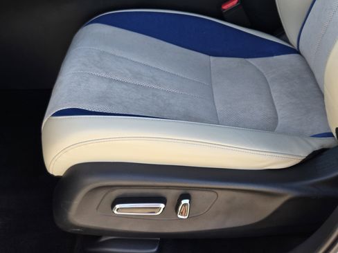 Certified 2025 Acura ADX A-Spec image 31