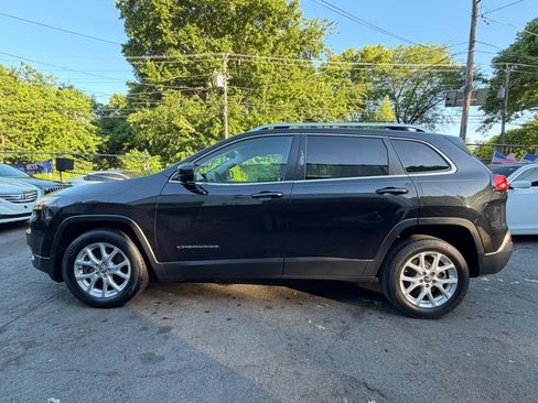 Used 2014 Jeep Cherokee Latitude w/ Comfort/Convenience Group FWD image 6