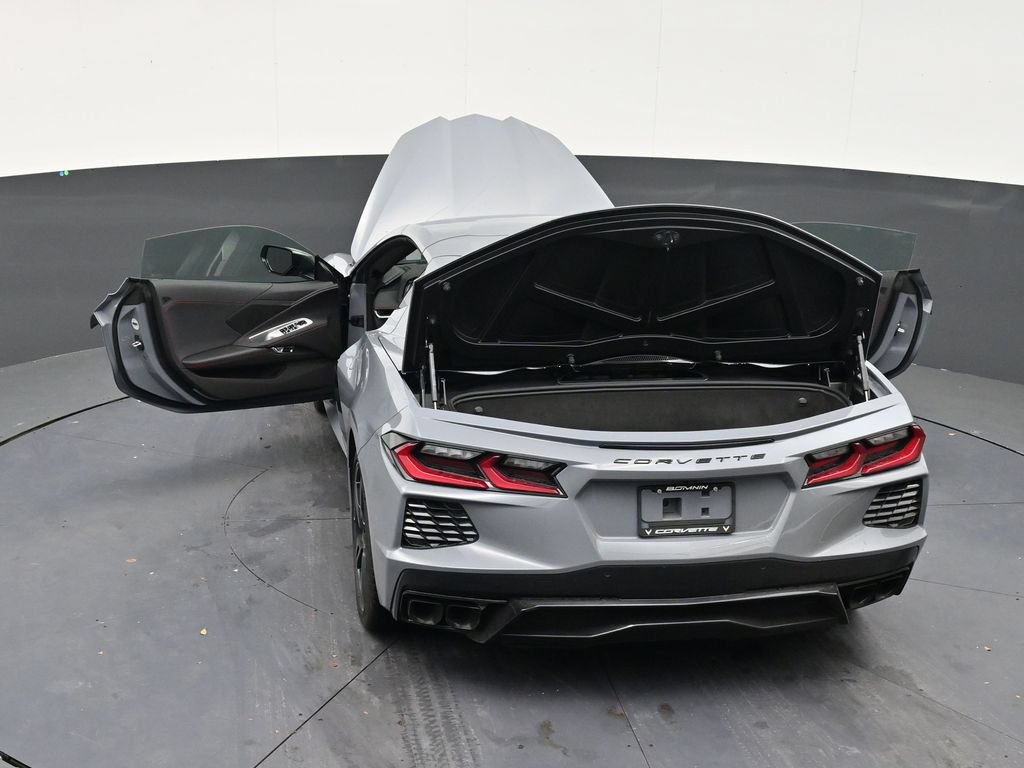 Used 2024 Chevrolet Corvette Stingray Convertible w/ 1LT RWD image 31