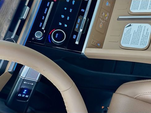 New 2026 Hyundai Santa Fe Limited FWD image 15