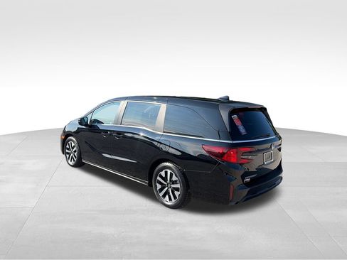 Used 2025 Honda Odyssey EX-L image 3