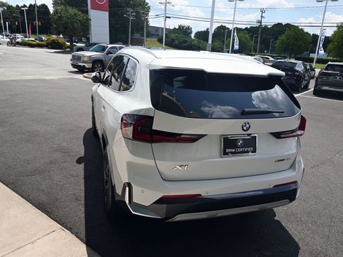 Used 2025 BMW X1 xDrive28i w/ Convenience Package AWD/4WD image 12