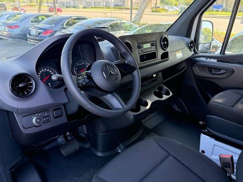 New 2026 Mercedes-Benz Sprinter 2500 image 8