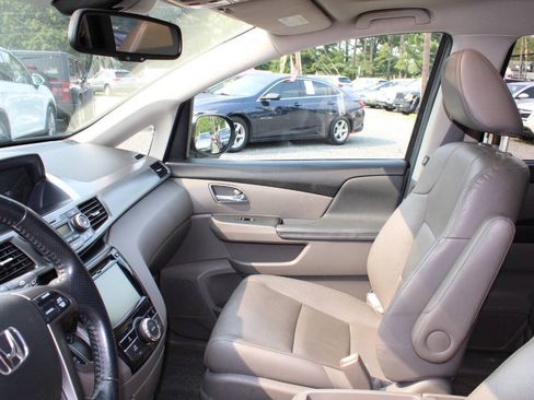 Used 2015 Honda Odyssey EX-L image 14