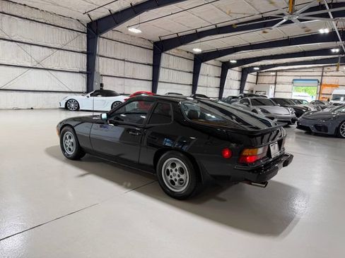 Used 1988 Porsche 924 S RWD image 60