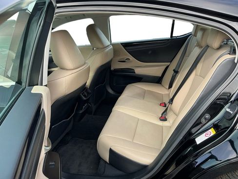 Used 2019 Lexus ES 350 image 21