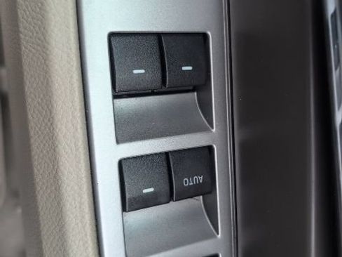 Used 2012 Ford Expedition EL XLT w/ Leather Seating Pkg AWD/4WD image 14