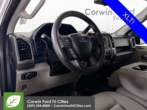 Used 2018 Ford F150 XLT AWD/4WD image 3