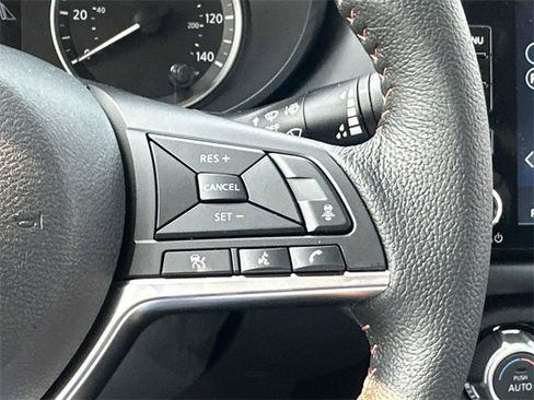 New 2025 Nissan Versa SR w/ Trunk Package image 19