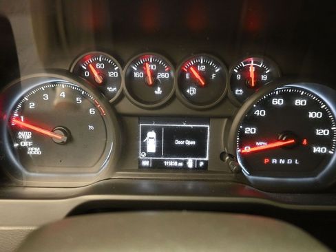 Used 2021 Chevrolet Silverado 1500 Custom image 6