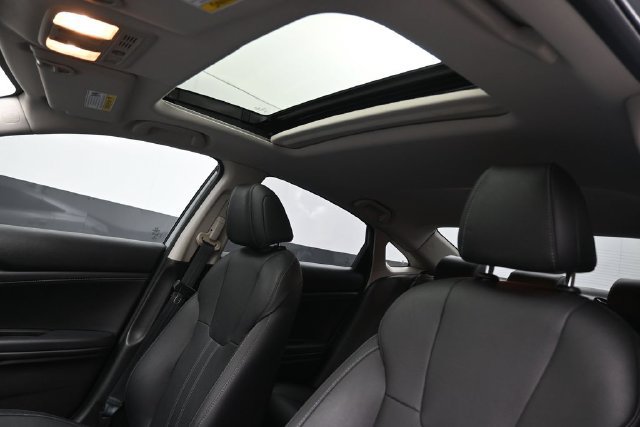Used 2020 Honda Insight Touring image 27