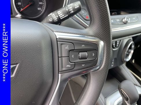 Used 2025 Chevrolet Blazer LT FWD image 21