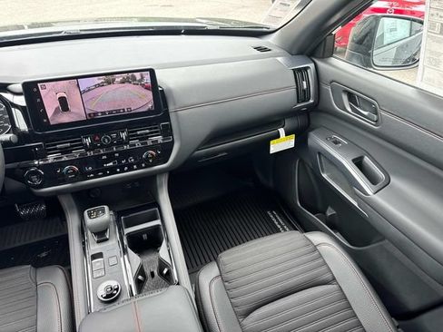 New 2026 Nissan Pathfinder Rock Creek AWD/4WD image 20