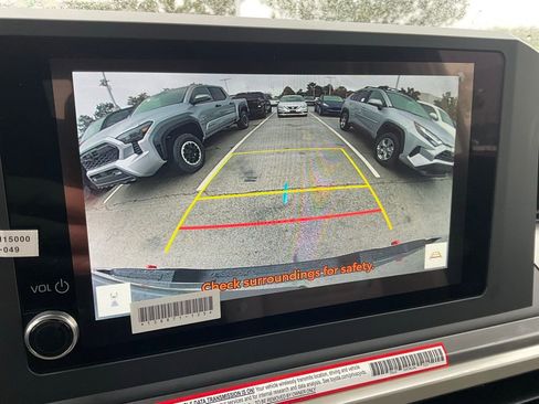 New 2025 Toyota Tacoma TRD Off-Road image 15