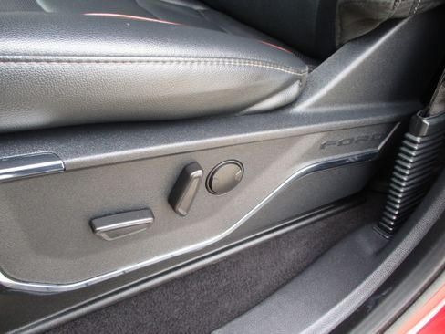 Used 2023 Ford F150 Lariat image 49