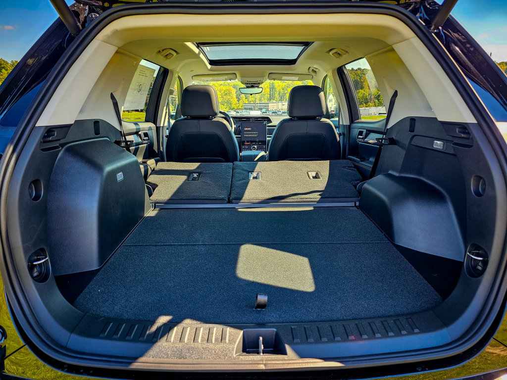 New 2027 GMC Terrain Denali AWD/4WD image 40