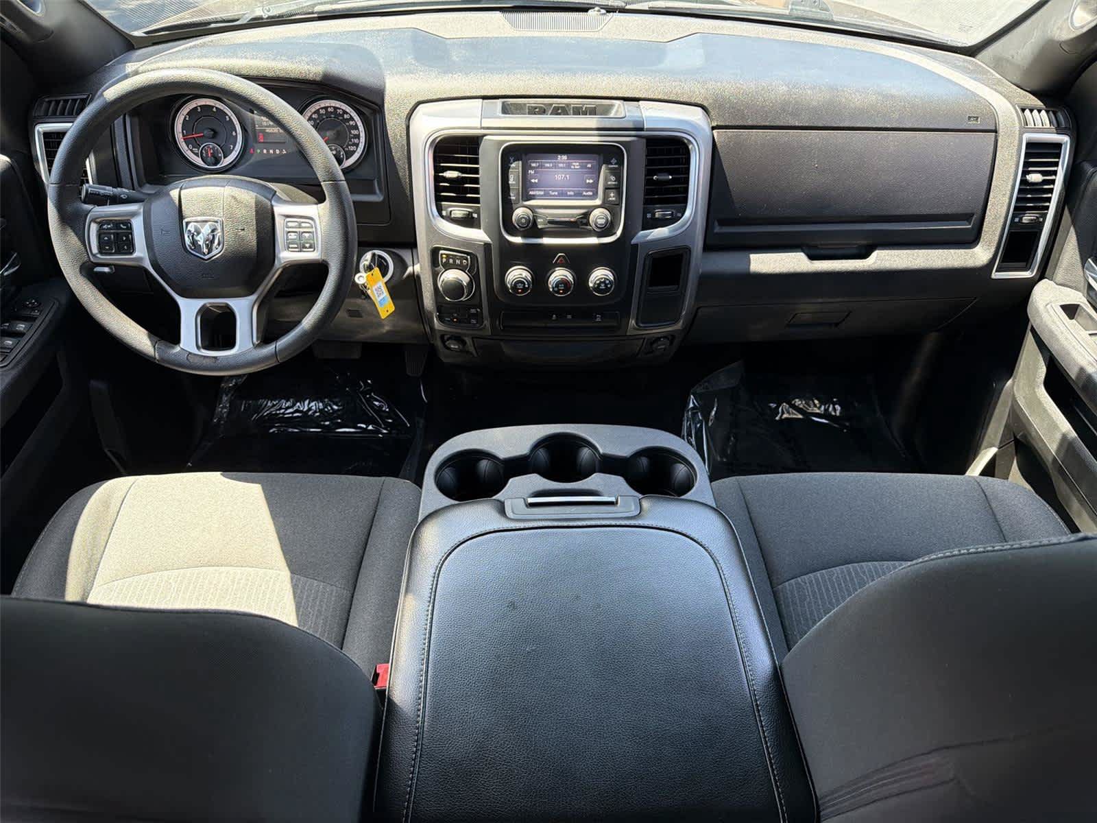 Used 2024 RAM 1500 Warlock AWD/4WD image 11