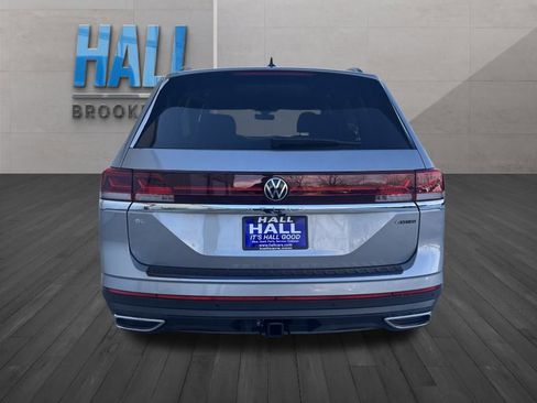 New 2026 Volkswagen Atlas SE image 4