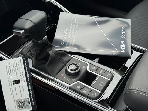 New 2026 Kia Sorento SX image 17