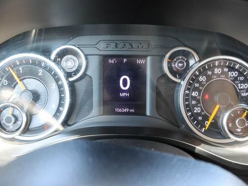 Used 2020 RAM 1500 Big Horn AWD/4WD image 9