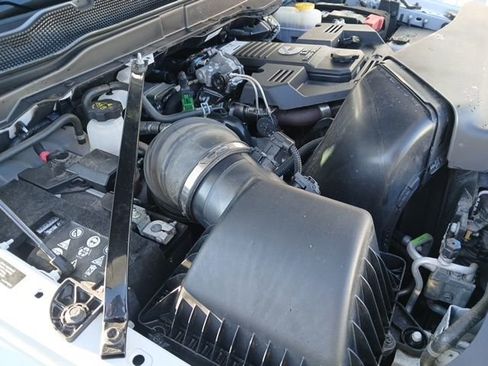 Used 2024 RAM 2500 Tradesman w/ Chrome Appearance Group image 48