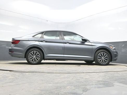 Used 2020 Volkswagen Jetta S image 38