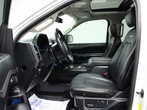 Used 2020 Ford Expedition Platinum AWD/4WD image 12