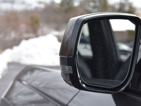 Used 2024 Jeep Grand Cherokee L Altitude image 31