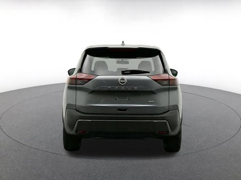 Used 2025 Nissan Rogue SV AWD/4WD image 8