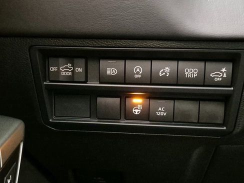 New 2026 Toyota Tundra Platinum AWD/4WD image 16
