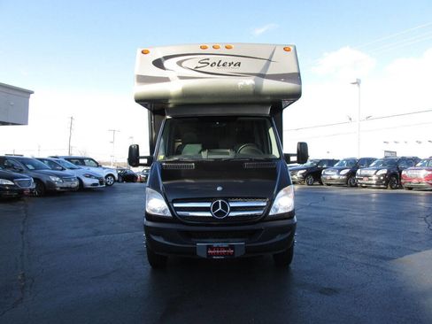 Used 2013 Mercedes-Benz Sprinter 3500 image 5