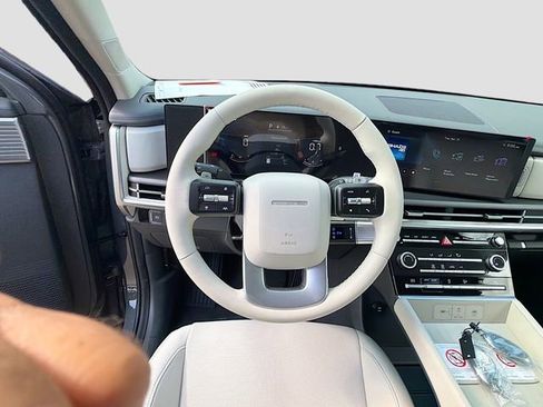 New 2026 Hyundai Santa Fe SE FWD image 11