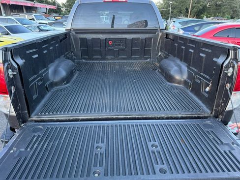 Used 2013 Toyota Tundra 4x4 Double Cab image 9