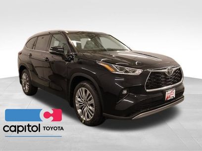 New 2026 Toyota Highlander Platinum