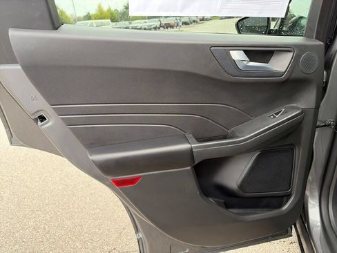 Used 2023 Ford Escape Active w/ Tech Pack #2 FWD image 24