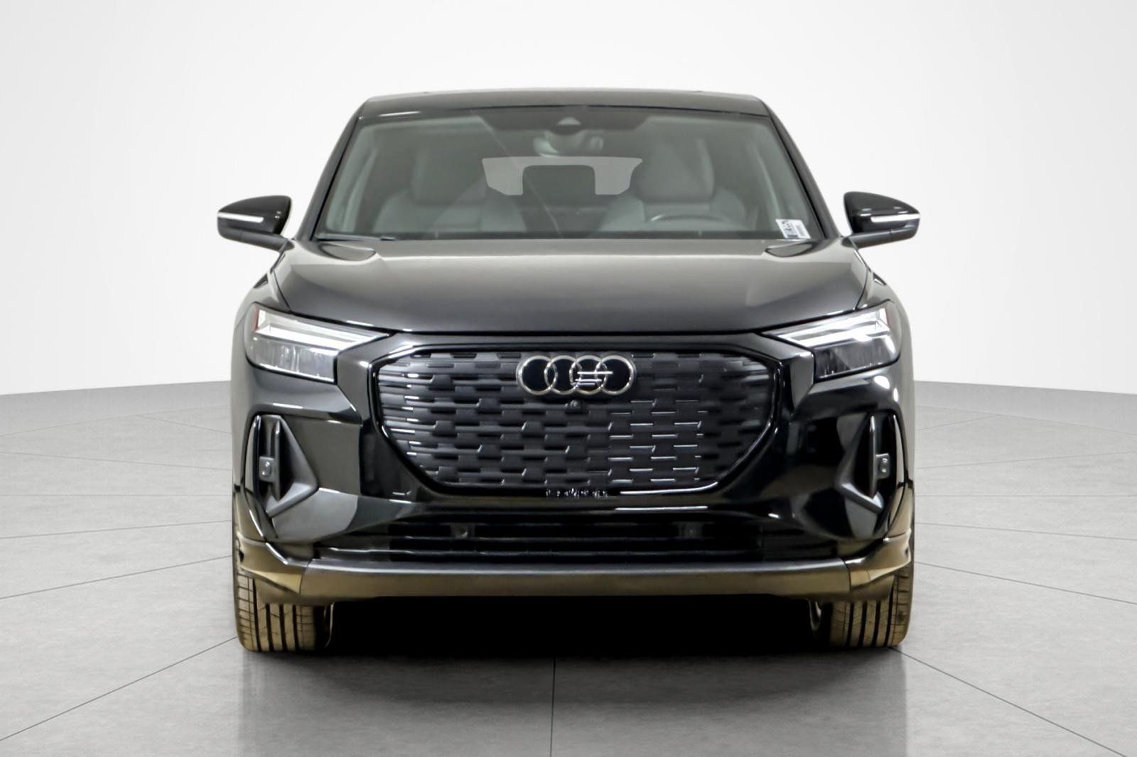 Certified 2023 Audi Q4 e-tron Premium w/ Convenience Package AWD/4WD image 8